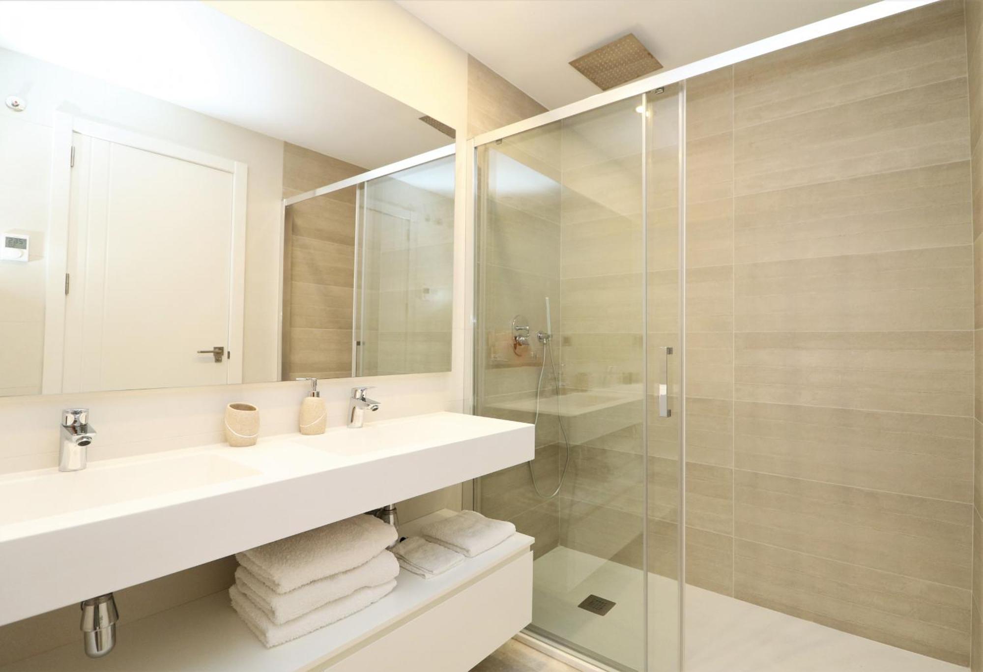 Sunset Waves Siesta Apartment Бенидорм Екстериор снимка