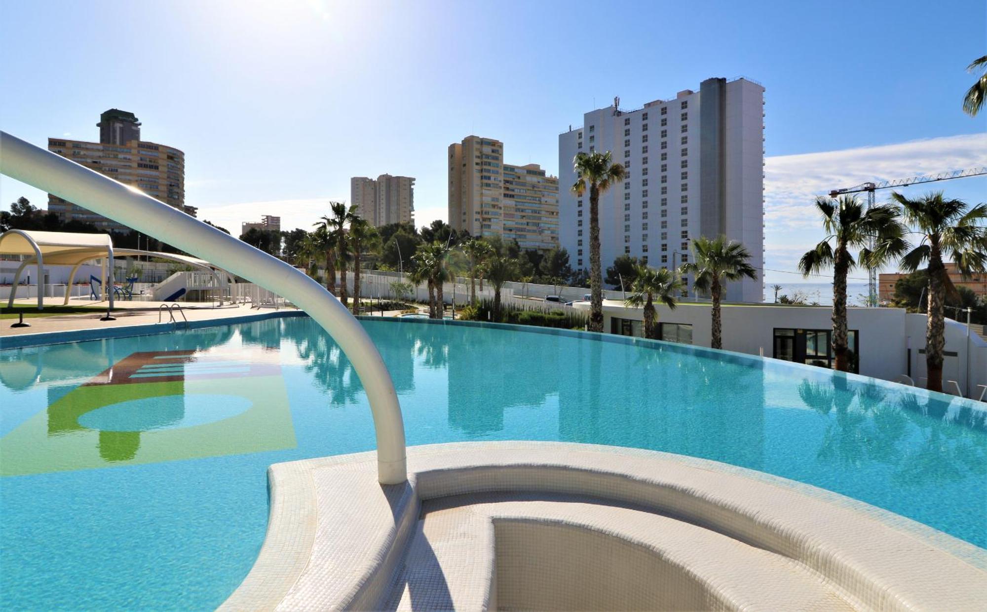 Sunset Waves Siesta Apartment Бенидорм Екстериор снимка